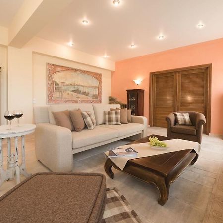 Villa Arokaria Steni Екстер'єр фото
